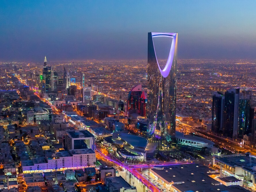 Saudi Arabia’s oil revenues hit $326 billion in 2022