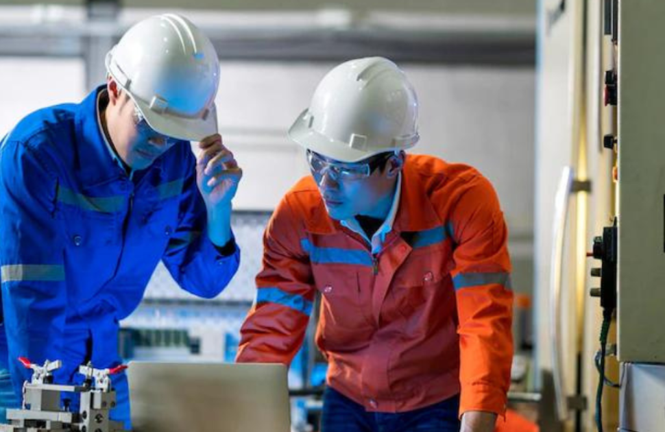 Non-Destructive Testing (NDT) and Inspection Market: Emerging Trends, Market Share, Growth Prospects, Key Players, Comprehensive Analysis, and Forecast Till 2032