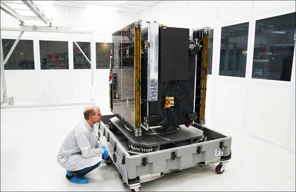 DÜRR NDT's HD-CR 35 NDT Supports Bringing Astranis Satellites Into Orbit