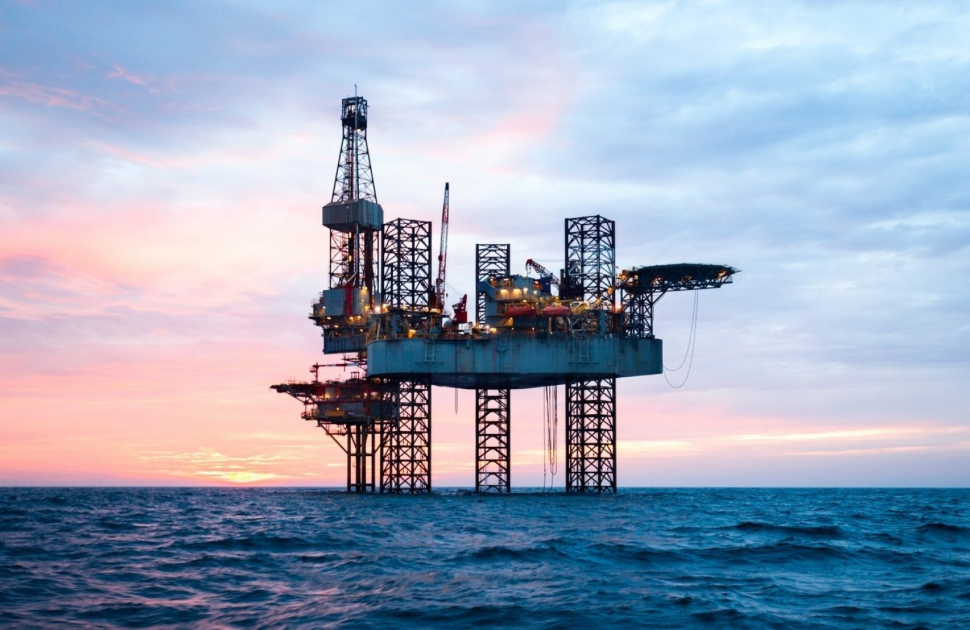 DNV Survey Reveals Optimism and Challenges in Oil and Gas Sector