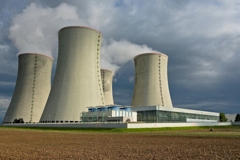 Vietnam Expands Global Partnerships in Nuclear Energy