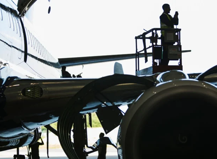 Strategic NDT Investment Lands Caerdav a Major Maintenance Contract with AerCap
