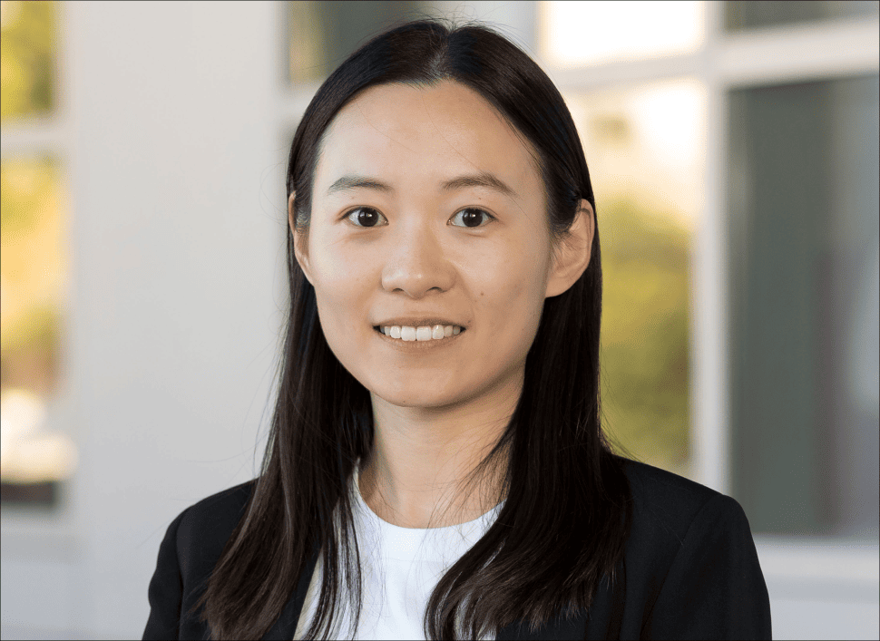 Haihan Sun Receives IEEE AP-S Dudley Award for Undergraduate Teaching Excellence