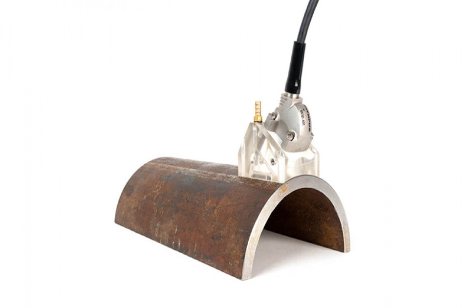 Curbing the Problem of Ultrasonic Beam Spread with Passive-Axis Focusing (PAF) Wedges