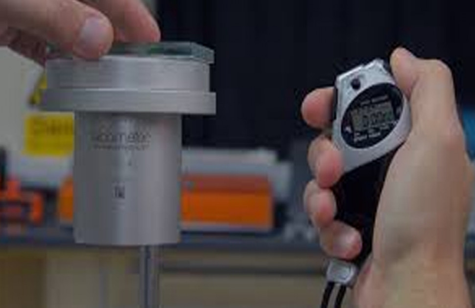 How to measure viscosity using Elcometer Flow Cups