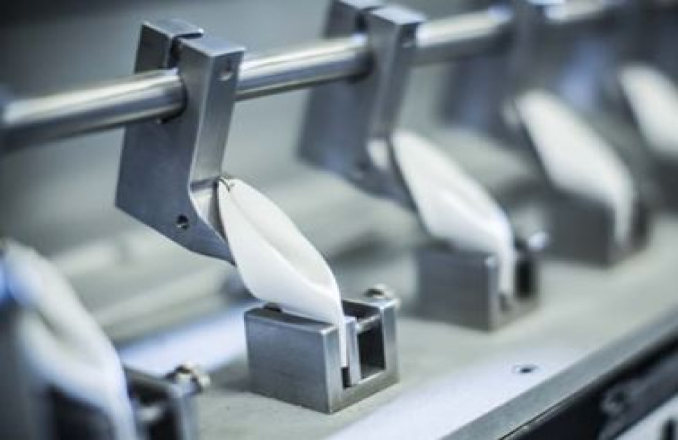 Non-Destructive Testing Of Non-Metallic Materials